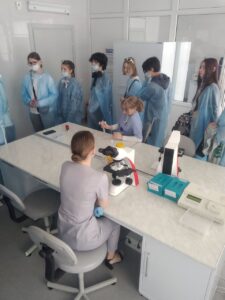 Студенты медицинского колледжа стали гостями Несвижской больницы. 